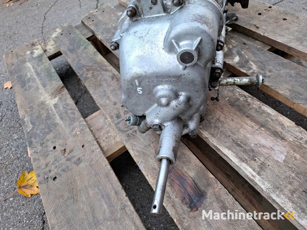 Porsche - 966 - Gearbox