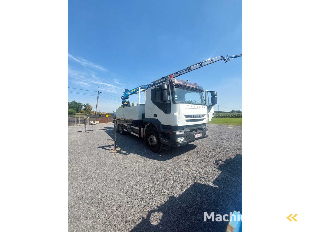 Iveco - Tractor - Truck - 2009 with Pallfinger crane
