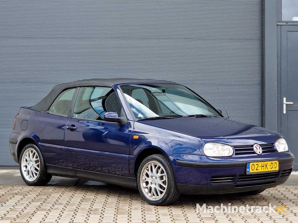 Volkswagen - 1999 - Golf Cabriolet - 59500km - 1.8 Trendline - 02-HK-DD