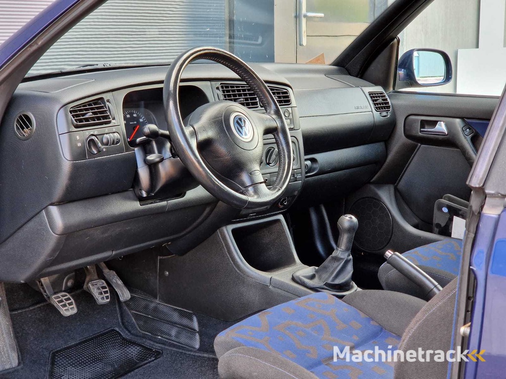 Volkswagen - 1999 - Golf Cabriolet - 59500km - 1.8 Trendline - 02-HK-DD