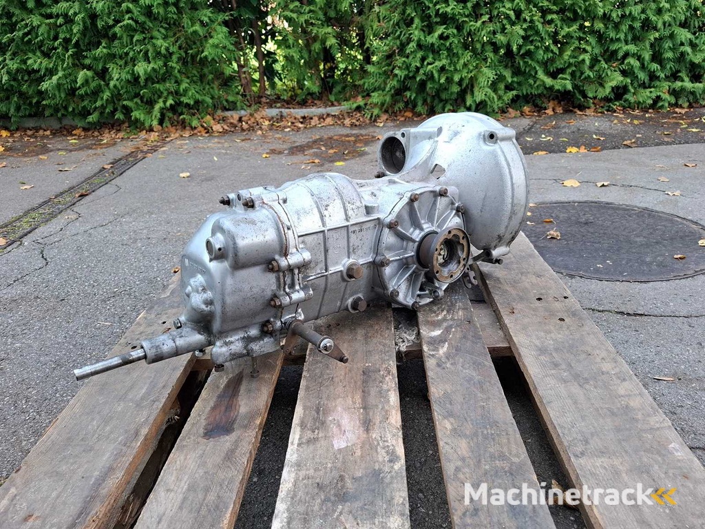 Porsche - 966 - Gearbox