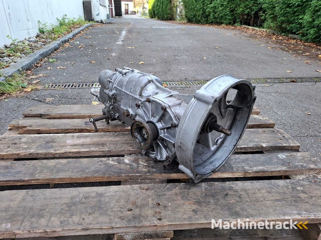 Porsche - 966 - Gearbox