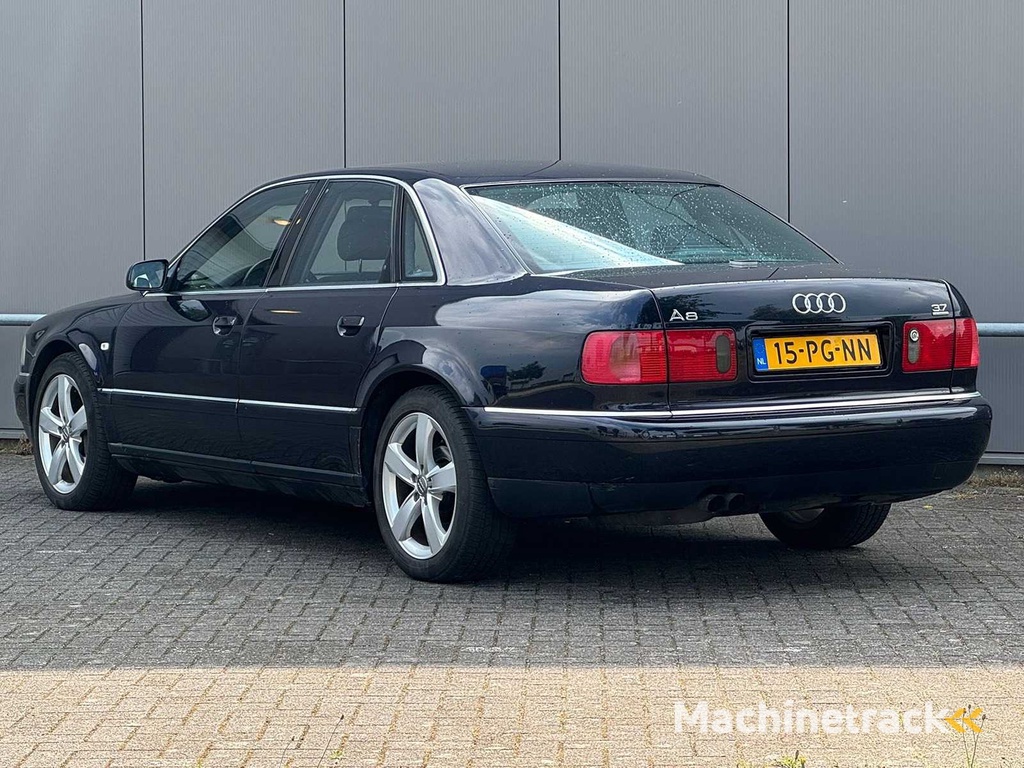 Audi - 2001 - A8 - 3.7 5V quattro - 15-PG-NN