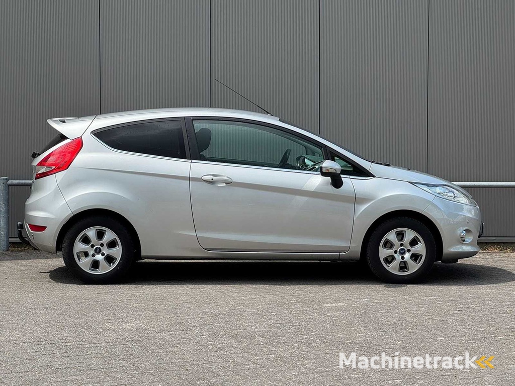 Ford - 2010 - Fiesta - 1.6 TDCi Ghia - Z-315-BT