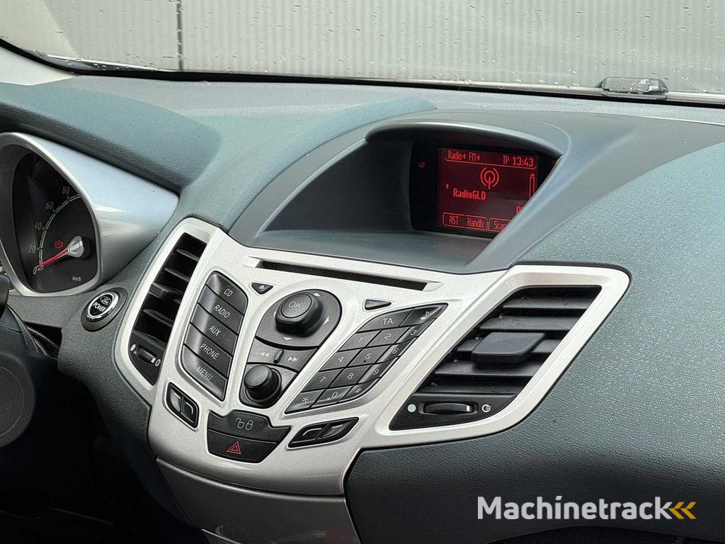 Ford - 2010 - Fiesta - 1.6 TDCi Ghia - Z-315-BT