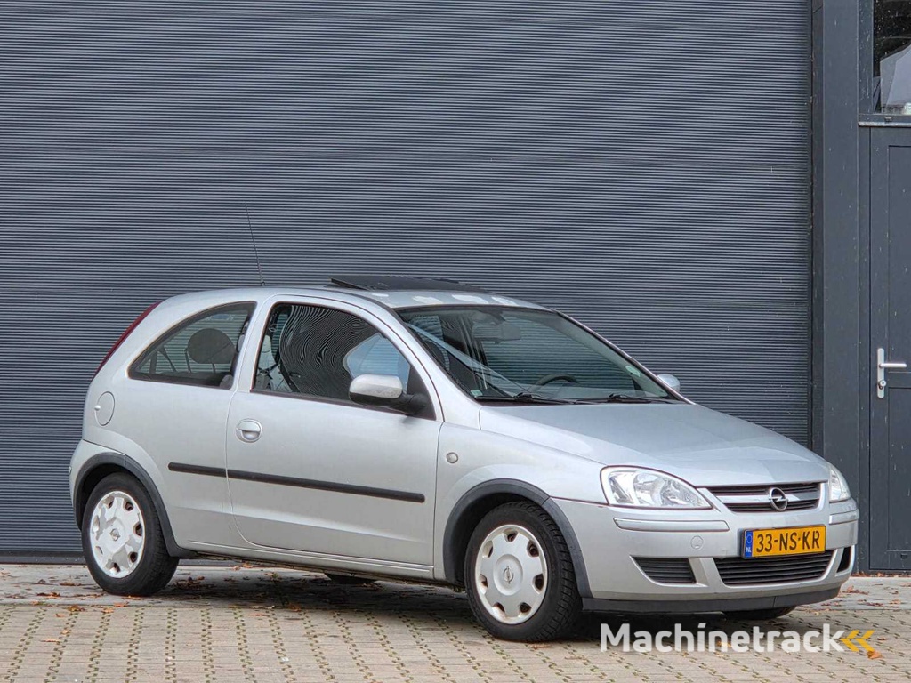 Opel - 2004 - Corsa - 1.0-12V Enjoy - 33-NS-KR - Automatik