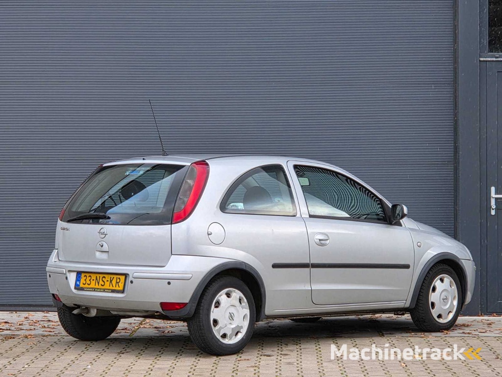Opel - 2004 - Corsa - 1.0-12V Enjoy - 33-NS-KR - Automatik