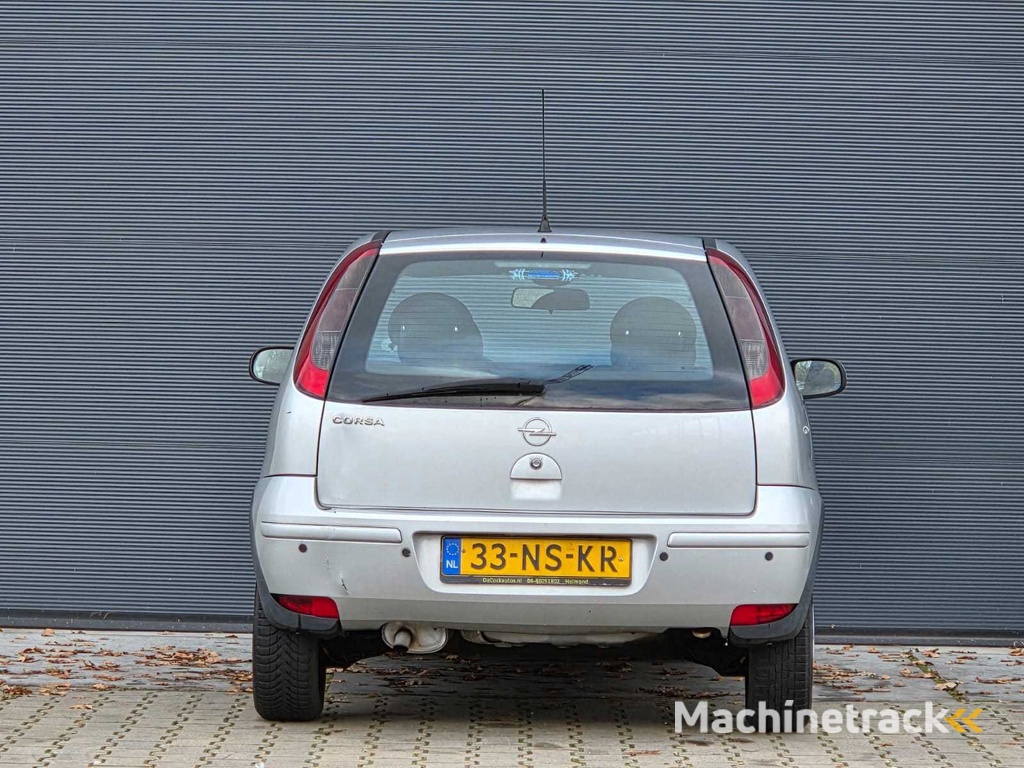 Opel - 2004 - Corsa - 1.0-12V Enjoy - 33-NS-KR - Automatik