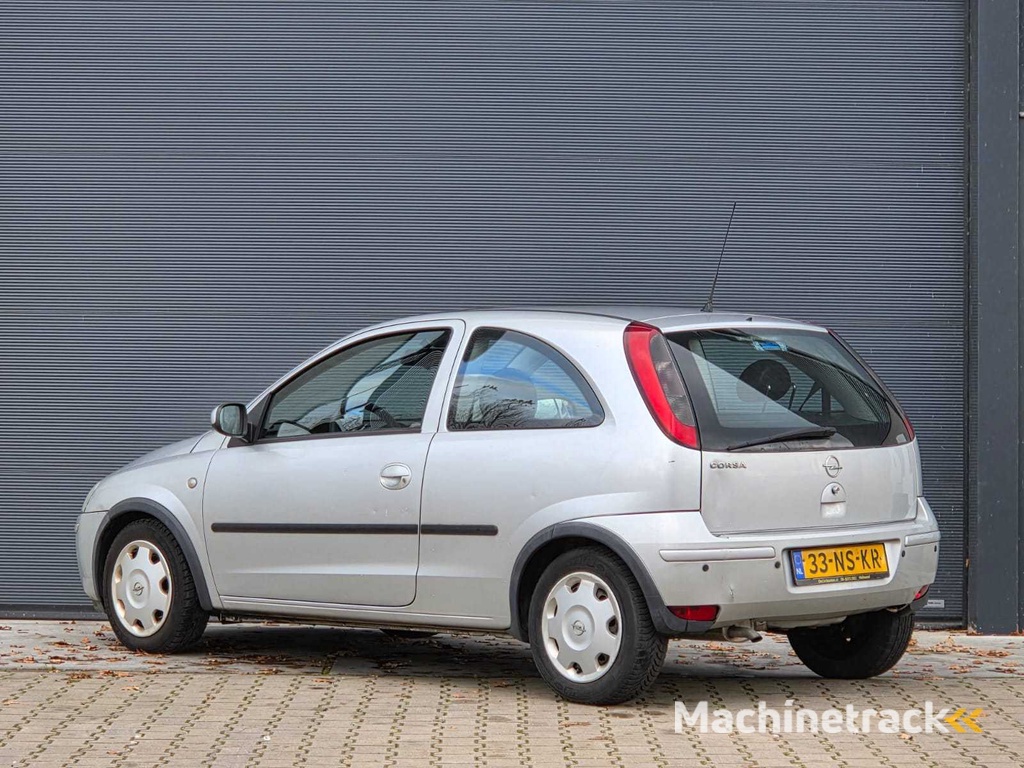 Opel - 2004 - Corsa - 1.0-12V Enjoy - 33-NS-KR - Automatik