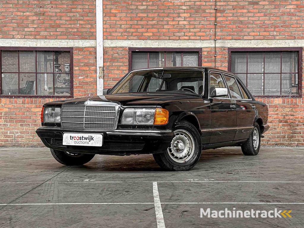 Mercedes-Benz 280 SEL
