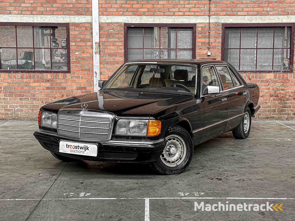 Mercedes-Benz 280 SEL
