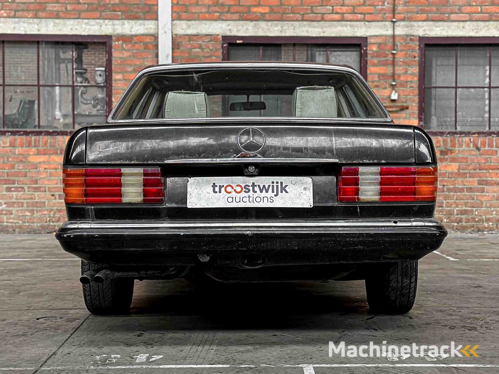 Mercedes-Benz 280 SEL