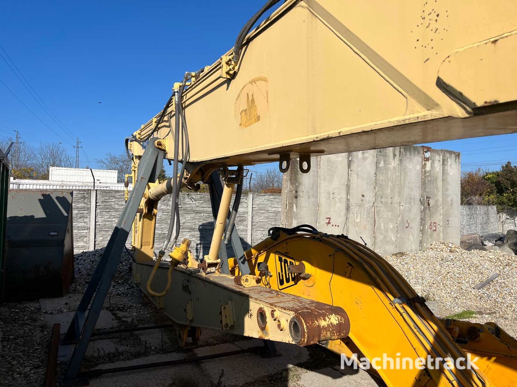 KOMATSU Excavator BOOM