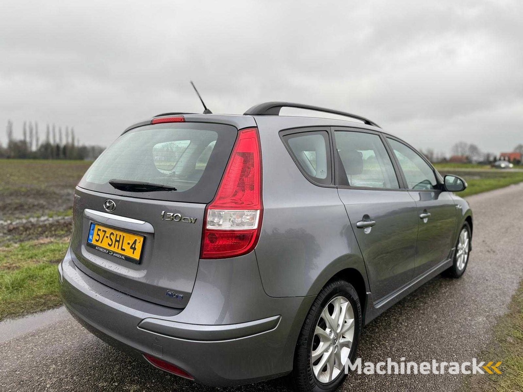 Hyundai - i30 CW - 1.4i i-Motion Bns. - 57-SHL-4 - 2011