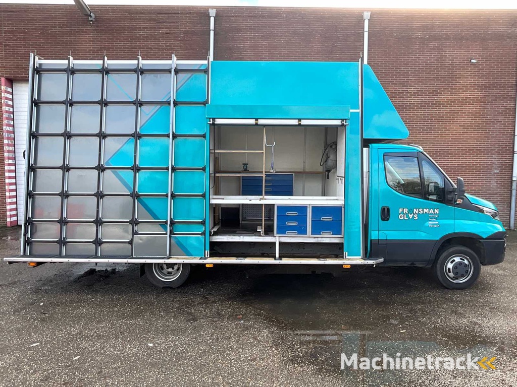 Iveco 50-C17 Glas-LKW mit Werkstattausrüstung und Glasträgern (elektrisch abschließbar) 185996km Baujahr: 2016, 34-BHD-8