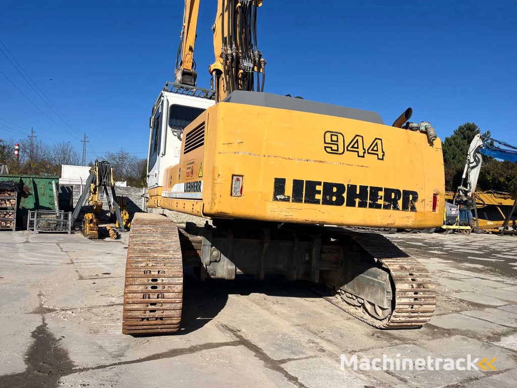 LIEBHERR - R944 BVHHD - Tracked Excavator