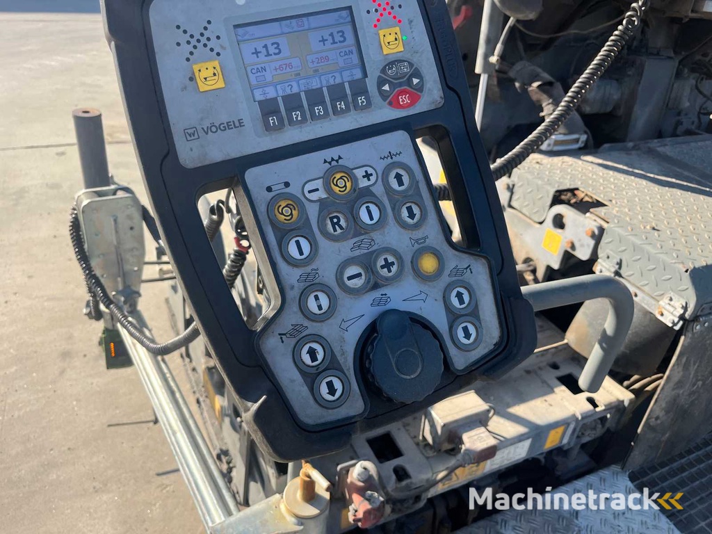 Asfalteermachine - VÖGELE - 1303-3i - 2014