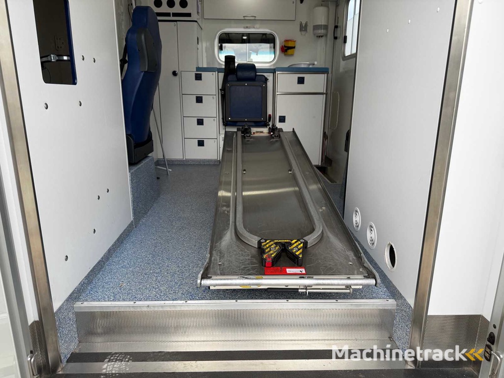 MERCEDES - 2016 - SPRINTER - Ambulance