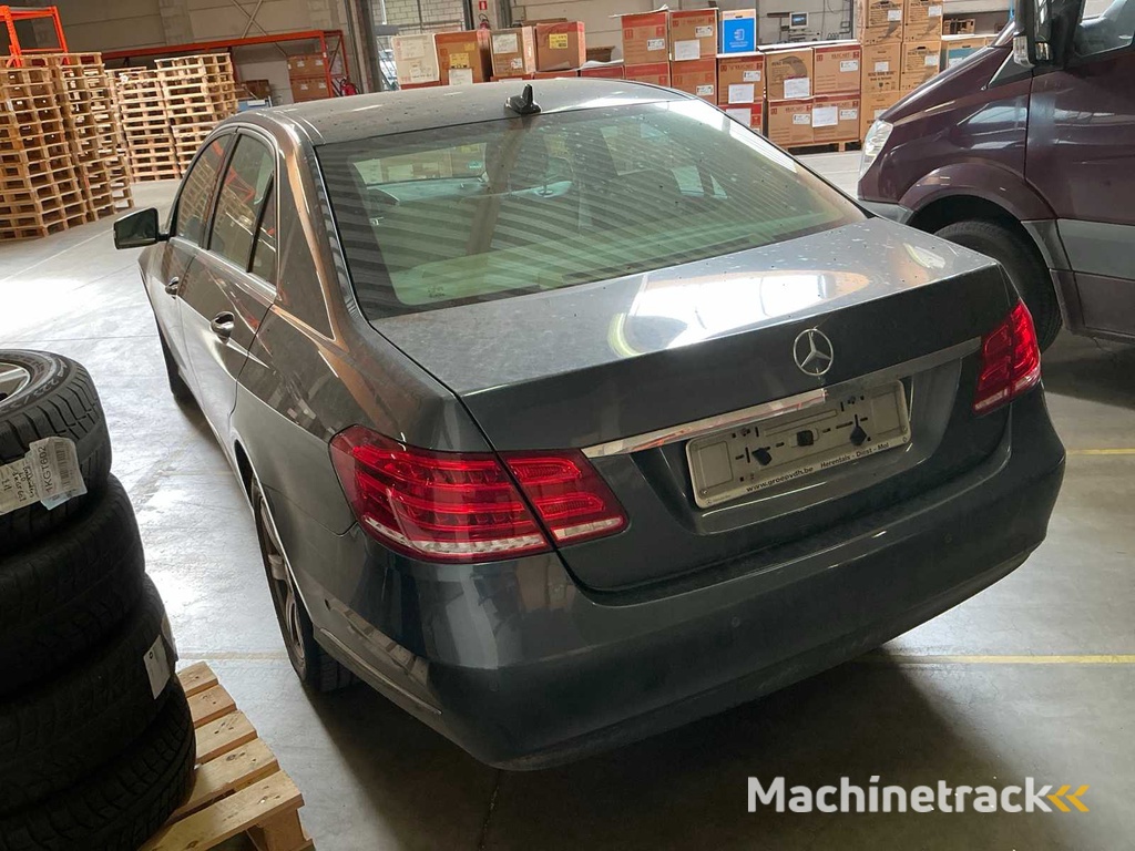 Mercedes-Benz E220 Pkw