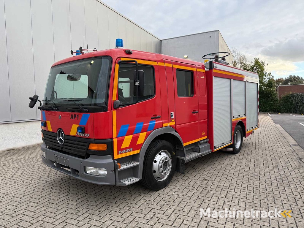 MERCEDES - 2004 - ATEGO 1428 F/4X2 - Feuerwehrauto