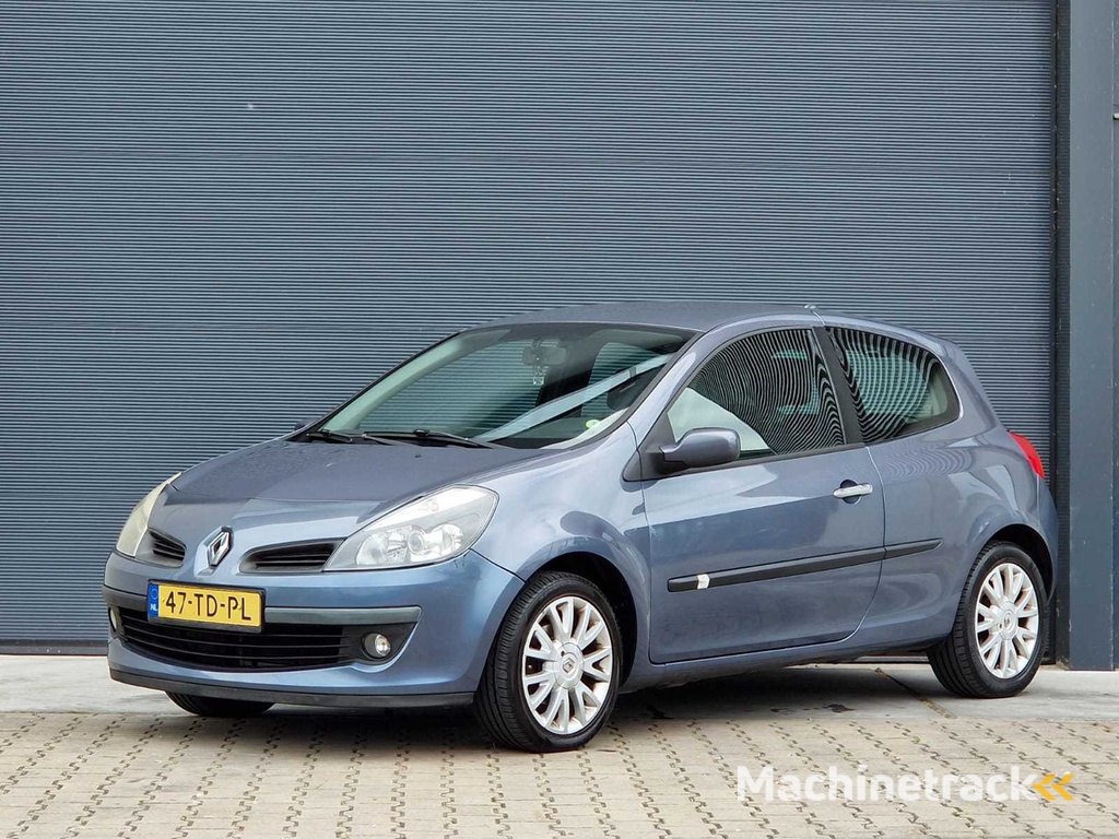 Renault - 2006 - Clio - 1.4-16V Dynam.Luxe - 47-TD-PL