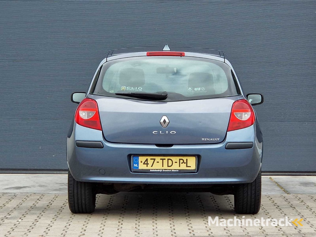 Renault - 2006 - Clio - 1.4-16V Dynam.Luxe - 47-TD-PL