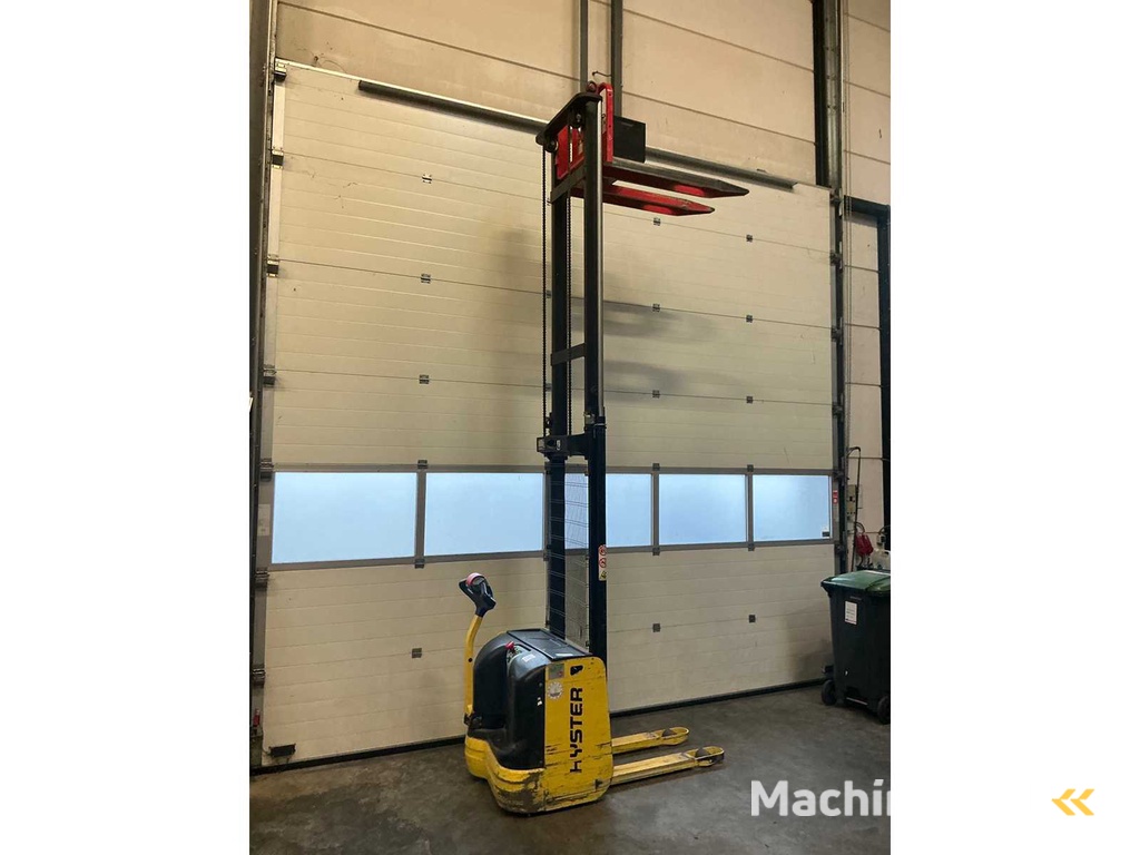 2000 Hyster S1.2-38 Stapelaar