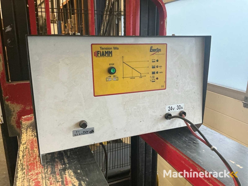 2000 Hyster S1.2-38 Stapelaar