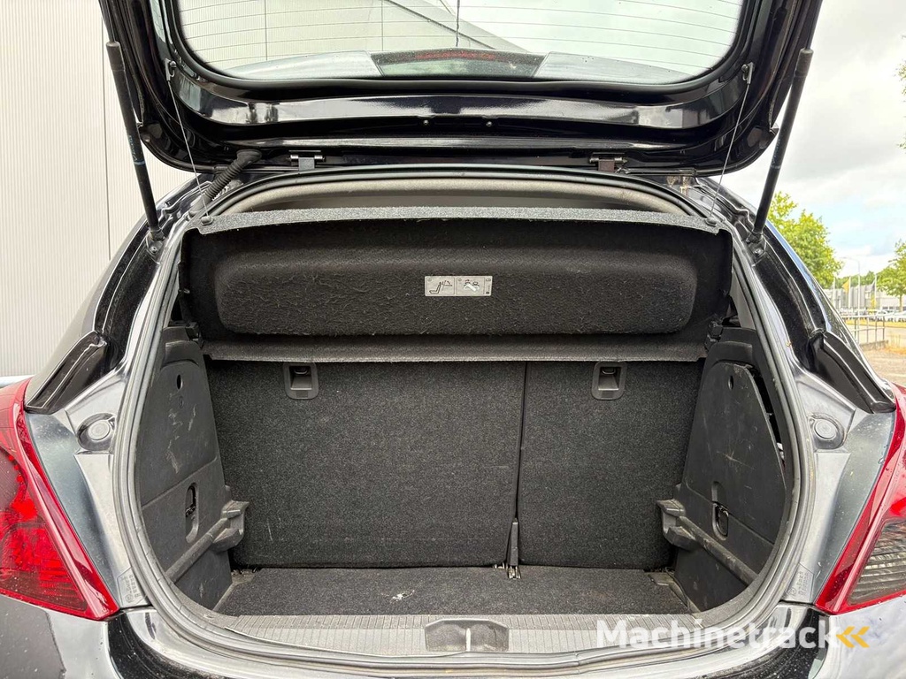 Opel - 2007 - Corsa - 1.6-16V T OPC - 03-XS-JH