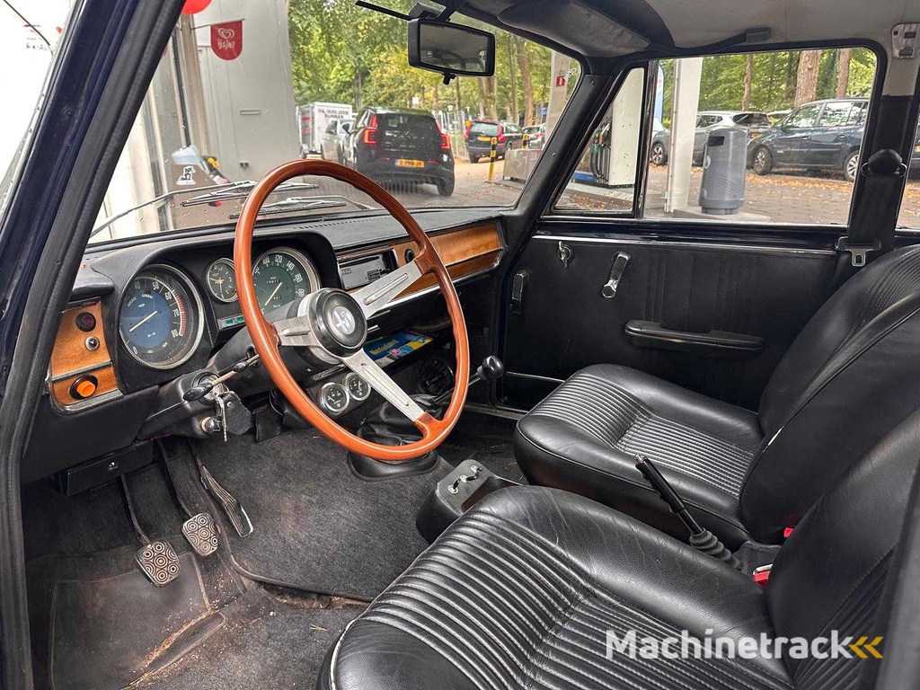 Alfa Romeo - 1973 - Giulia - 1.6 Super - 67-DT-GP - Personenauto