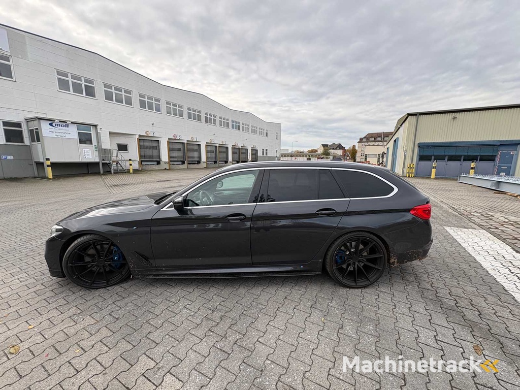 BMW 530d xDrive Touring M-Paket – 286 PS – Euro 6d – 2021 – Top-Ausstattung