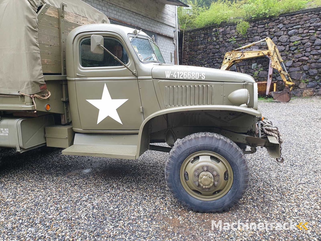 GMC - 353 - American military truck