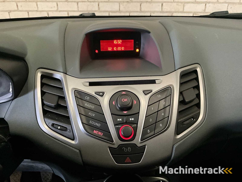 Ford Fiesta 101189km Baujahr: 2010