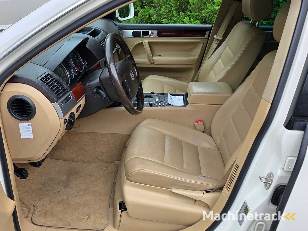 Volkswagen - 2007 - Touareg - 3.2 V6 - 76-GGZ-6
