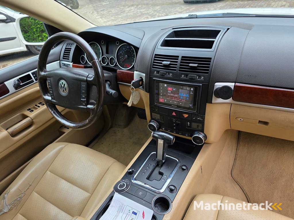 Volkswagen - 2007 - Touareg - 3.2 V6 - 76-GGZ-6