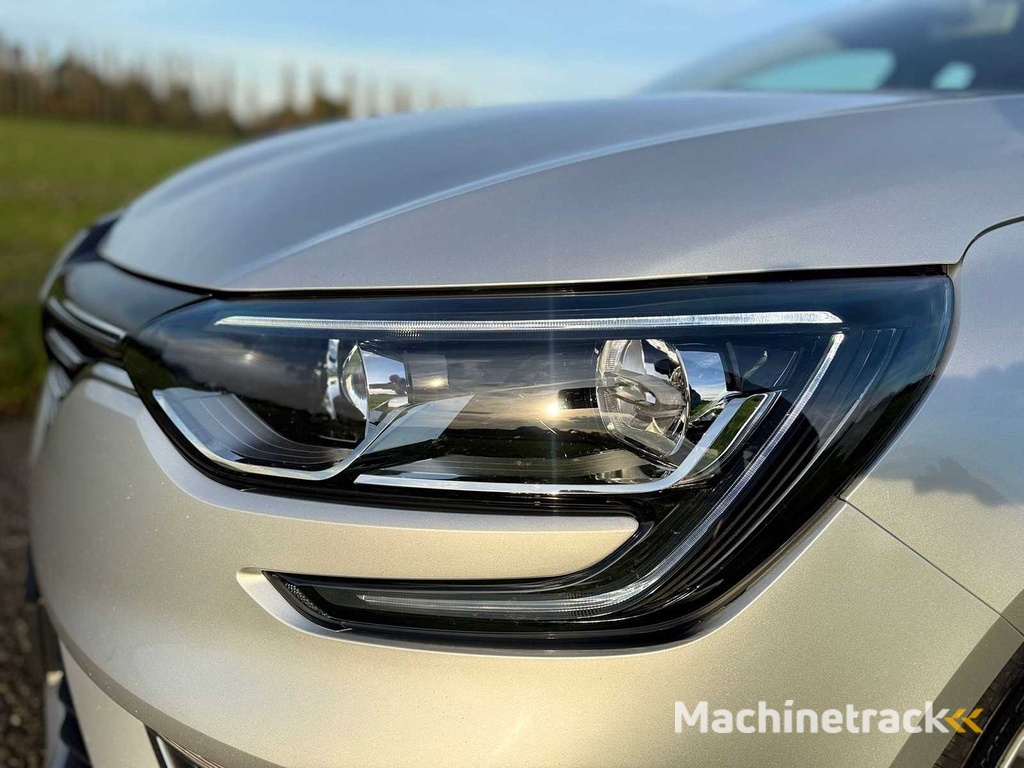 Renault - 2019 - Mégane Kombi - 1.3 TCe Limited - N-981-JN