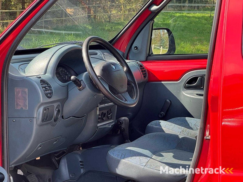 Renault - 1999 - Kangoo - 1.4 RN - ZL-FZ-83 - behindertengerechtes Auto