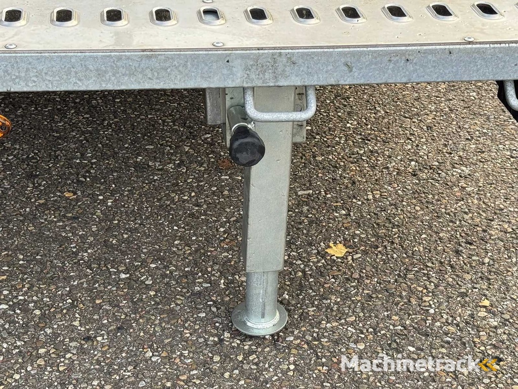 niewiadow - Autotransporter - 3 Asser - 81-WRH-2