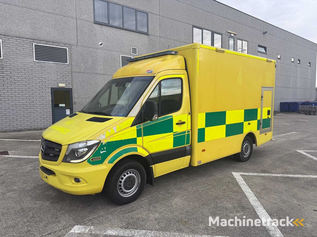 Mercedes - 2019 - Sprinter - Ambulance