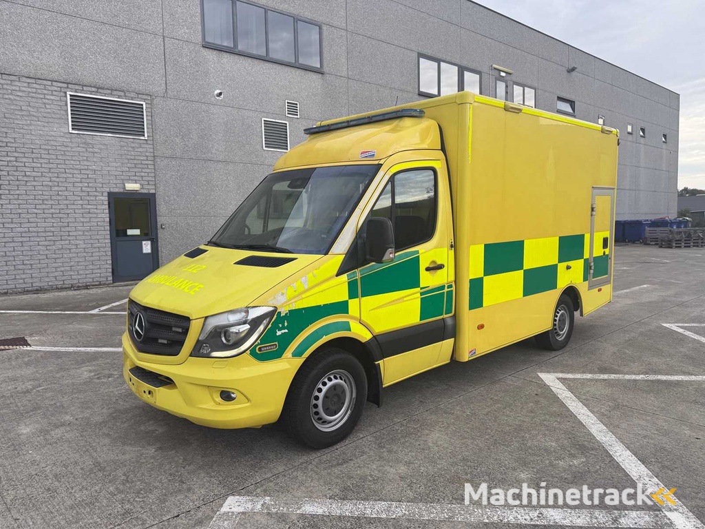 Mercedes - 2019 - Sprinter - Ambulance