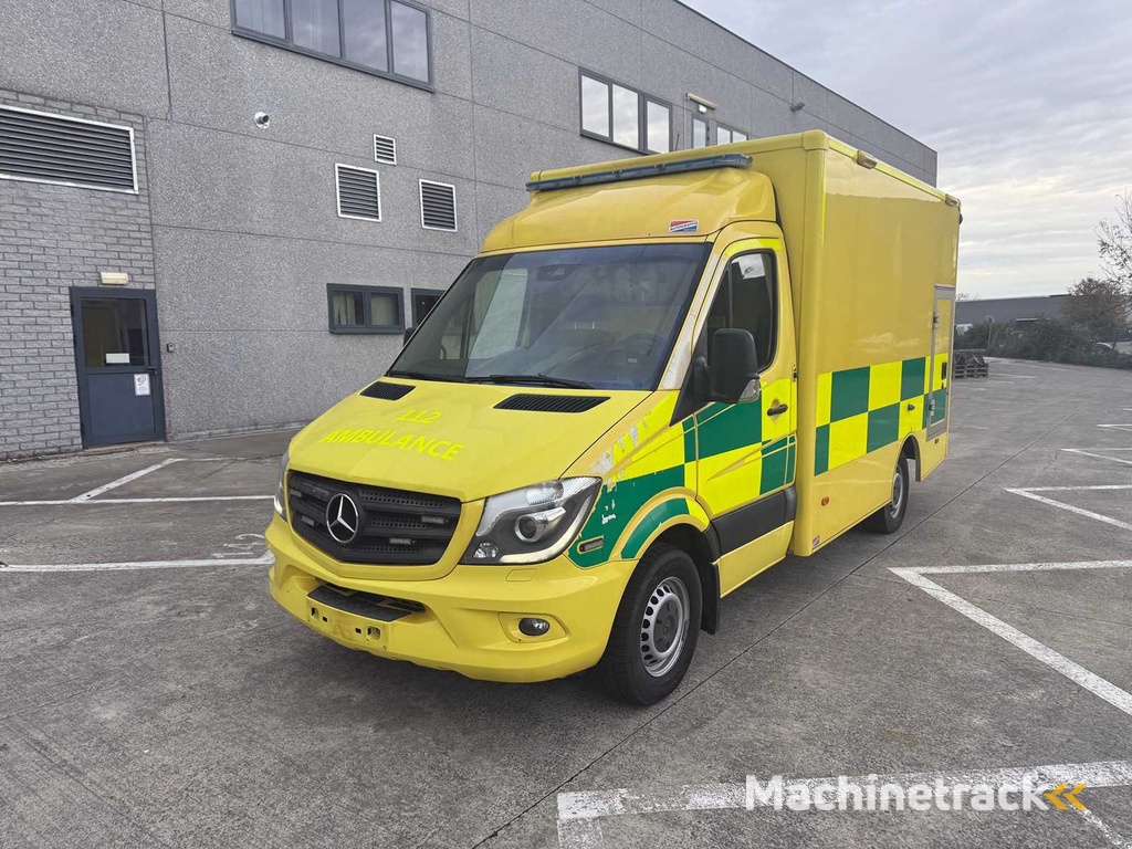 Mercedes - 2019 - Sprinter - Ambulance