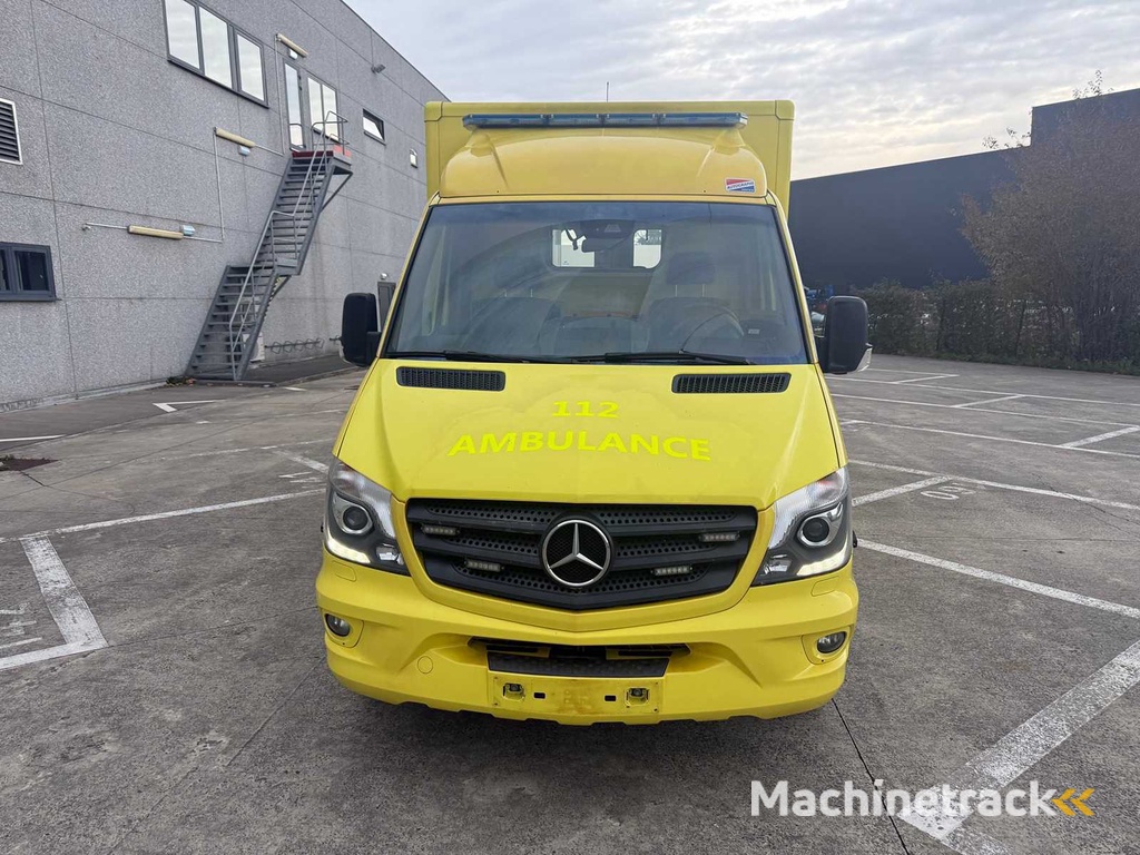 Mercedes - 2019 - Sprinter - Ambulance