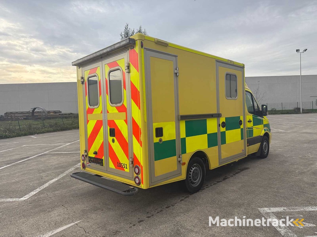 Mercedes - 2019 - Sprinter - Ambulance