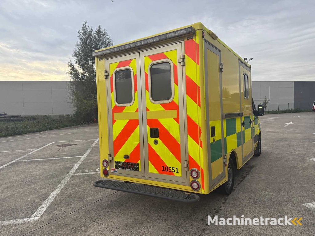 Mercedes - 2019 - Sprinter - Ambulance