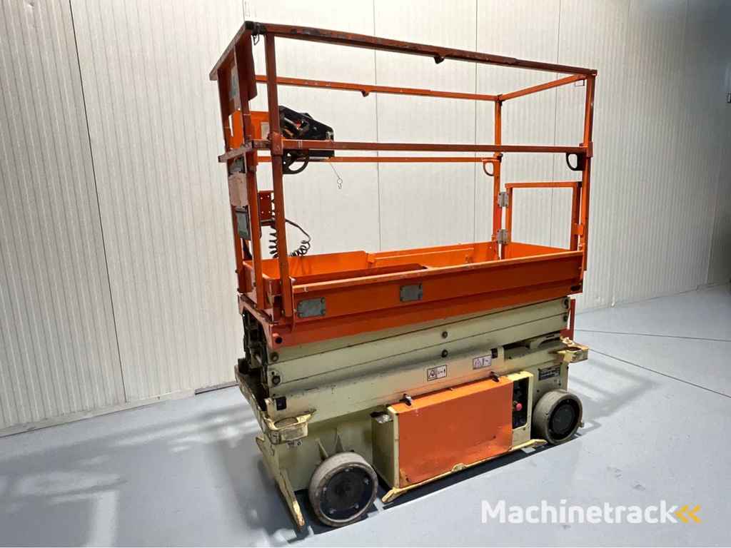 JLG -6RS - Hoogwerker, bj. 2015 werkhoogte 7.8M, uitschuifbaar tot 2.55M, 315 uur