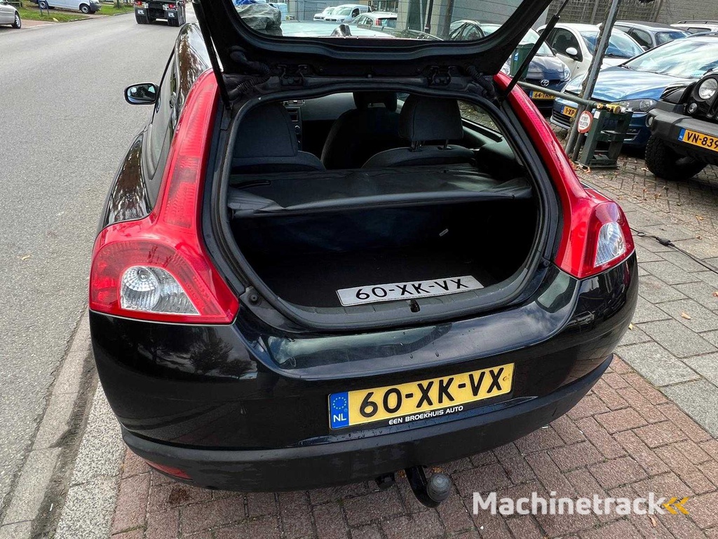 Volvo - 2007 - C30 - 1.8 Kinetic - 60-XK-VX