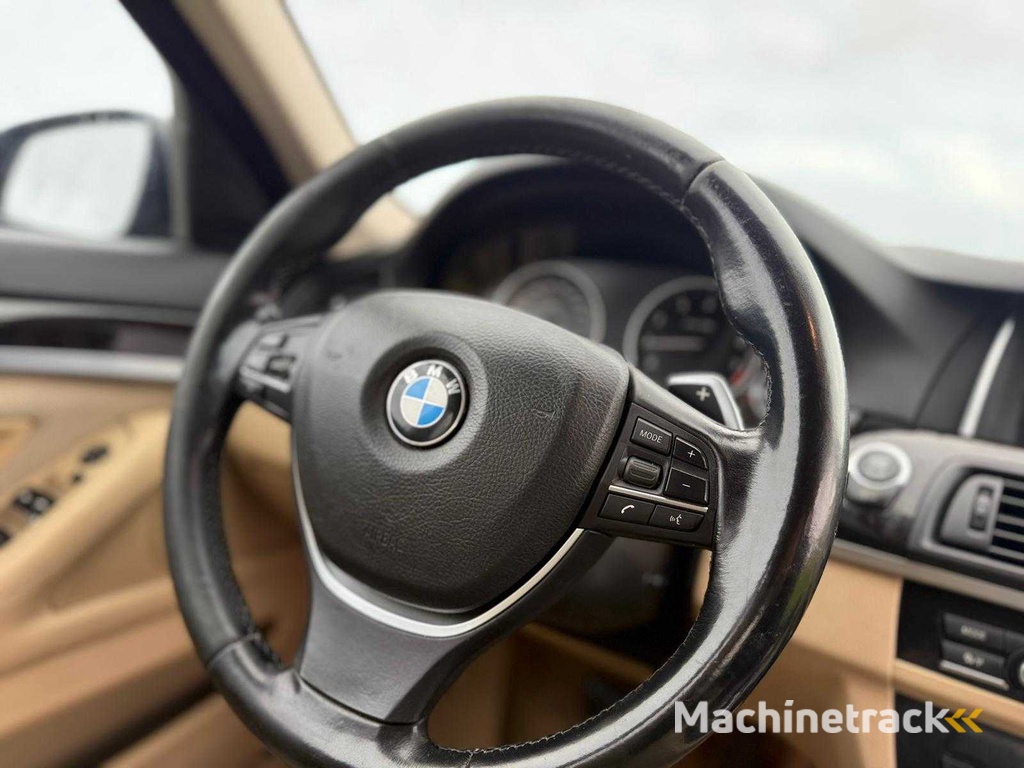 BMW - 2012 - 5-serie - 520i Executive - 05-TNS-7