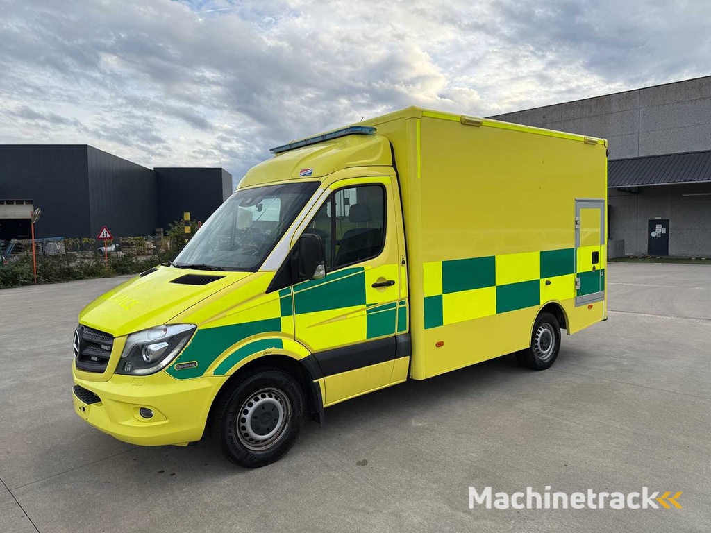 Mercedes - 2016 - Sprinter - Ambulance