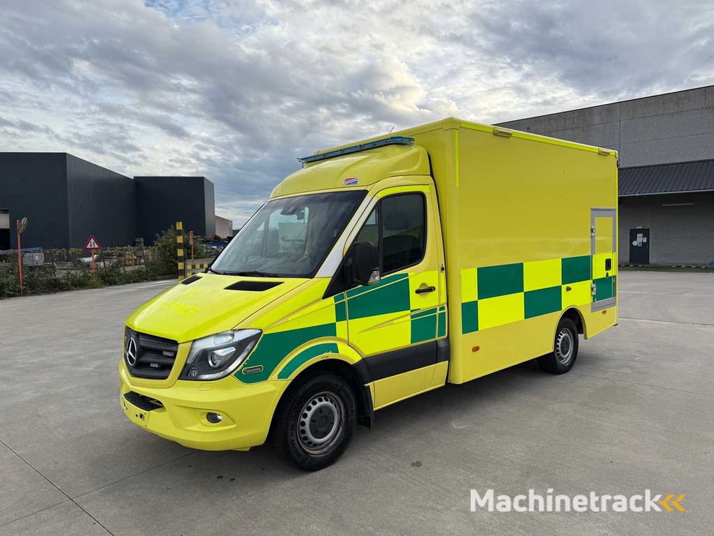 Mercedes - 2016 - Sprinter - Ambulance