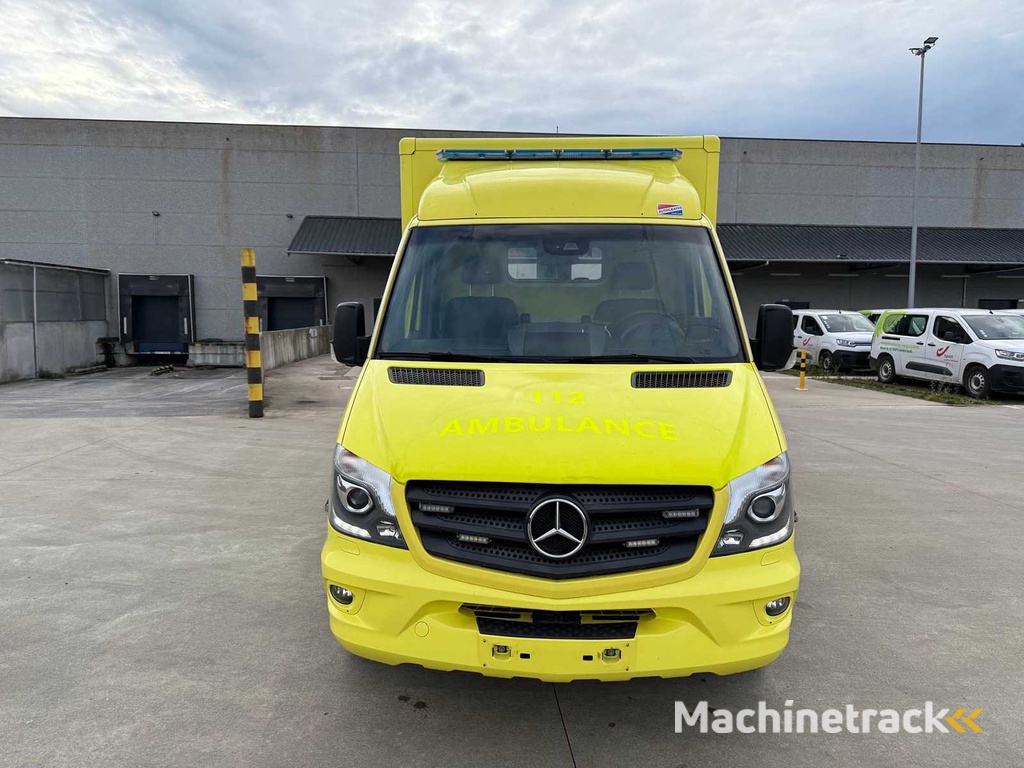 Mercedes - 2016 - Sprinter - Ambulance